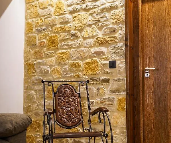 Casa Maximo Puertomingalvo