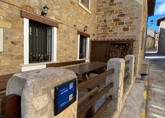 Casa Maximo Puertomingalvo